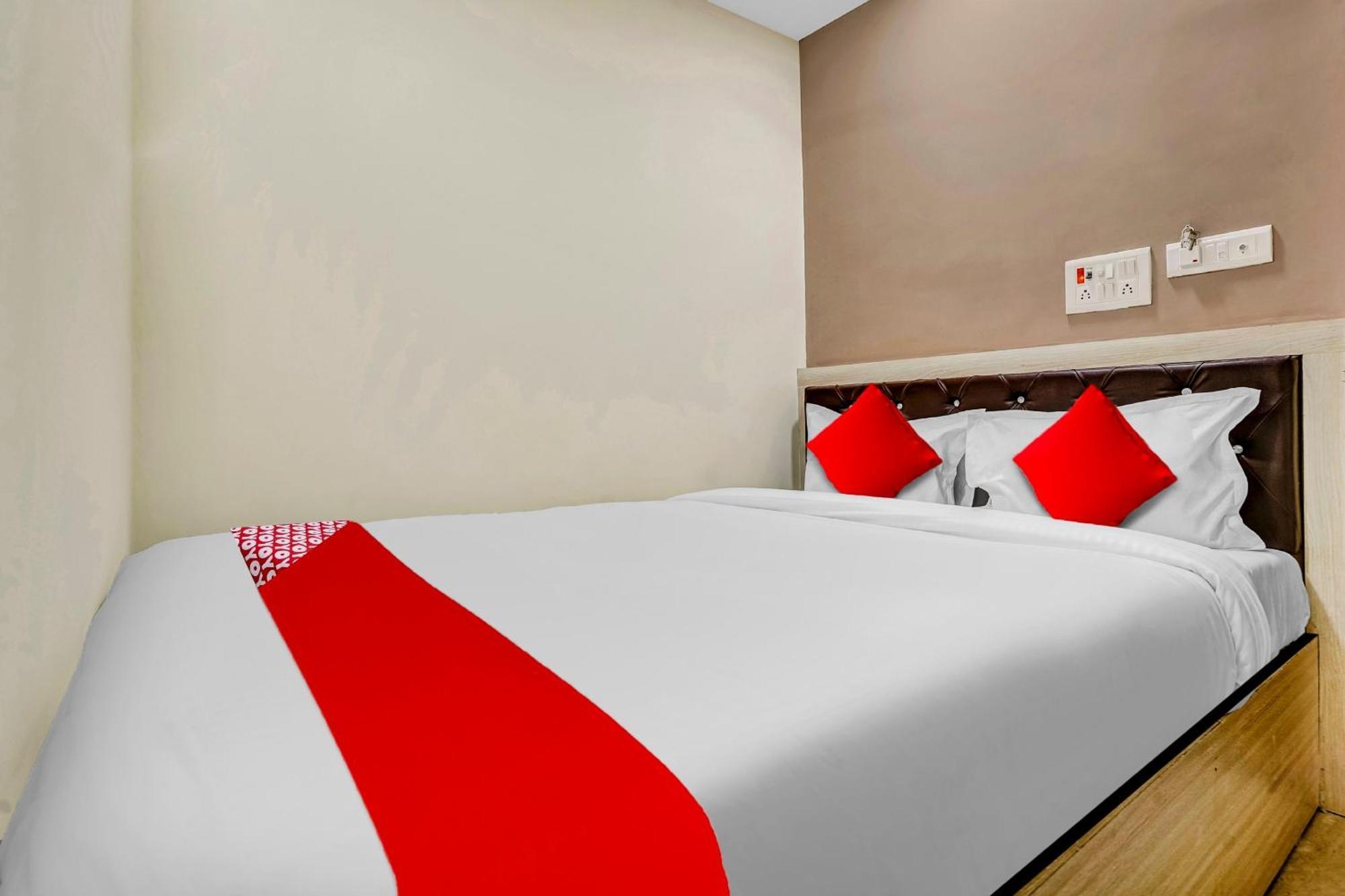 Hotel O Relax Palace Mumbai Ngoại thất bức ảnh